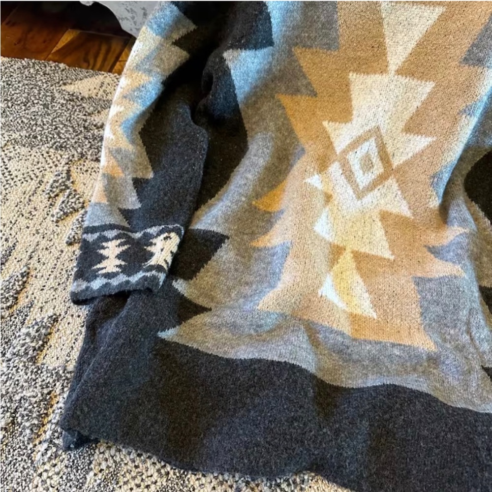 New Aztec Western Print Grey Long Cardigan Sweater Coat Western Cowichan - Picture 6 of 8